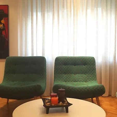 Apartment Design - Break